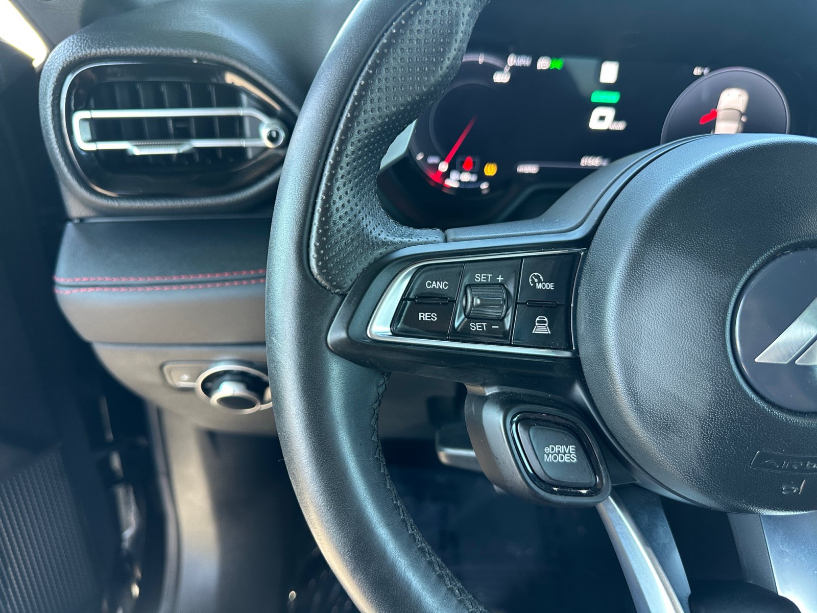 Used 2024 Dodge Hornet R/T AWD/4WD image 19