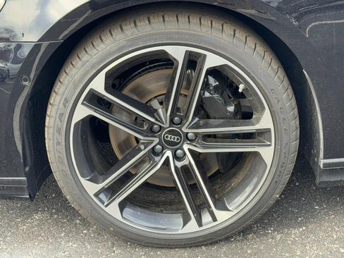 New 2026 Audi A8 L 3.0T image 4