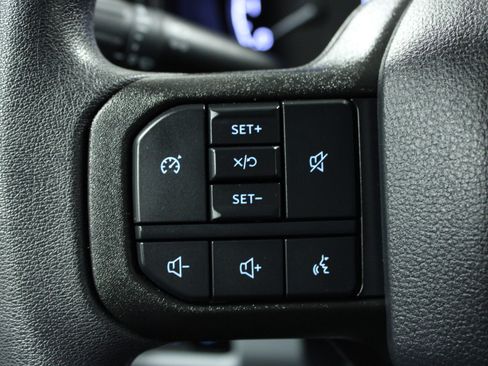 Used 2025 Ford F250 XLT image 20