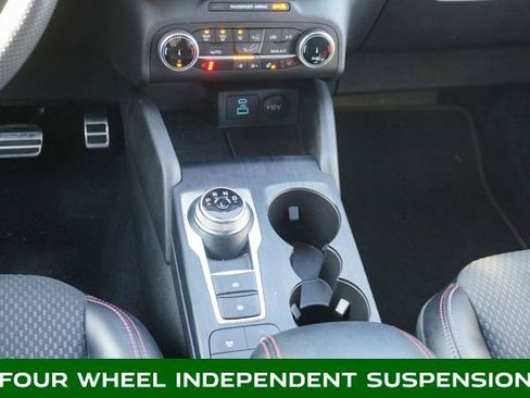 Used 2023 Ford Escape ST-Line image 12