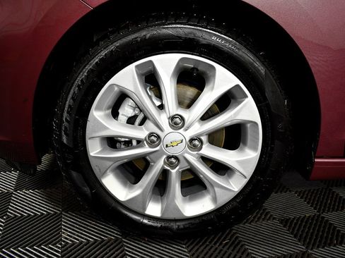 Used 2021 Chevrolet Spark LT image 41