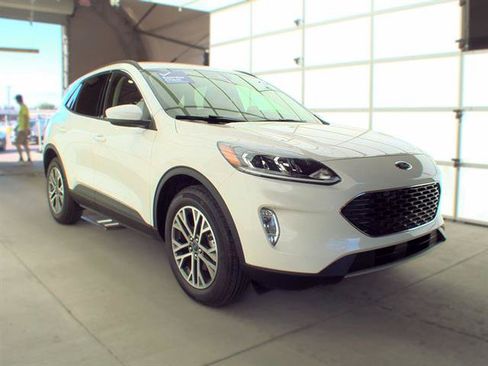 Used 2022 Ford Escape SEL AWD/4WD image 3