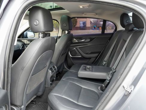 Used 2020 Jaguar XE S image 14