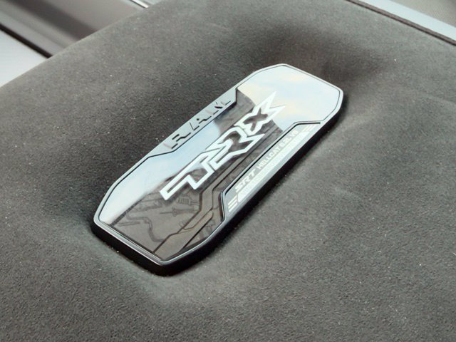 Used 2027 RAM 1500 4x4 Crew Cab image 25