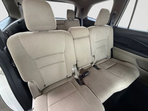 Used 2019 Honda Pilot EX image 19