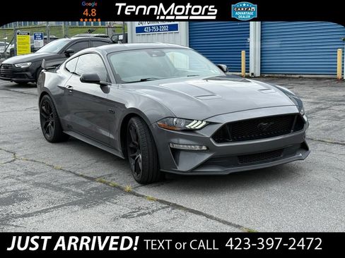 Used 2022 Ford Mustang GT w/ Black Accent Package RWD image 3