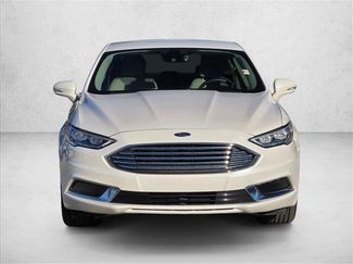 Used 2018 Ford Fusion Energi SE video 2