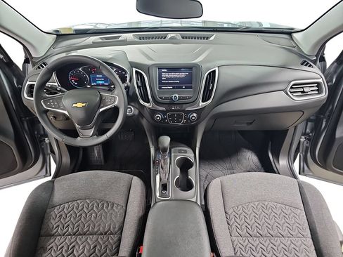 Certified 2024 Chevrolet Equinox LT AWD/4WD image 11