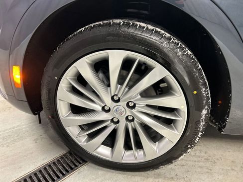 New 2026 Buick Envision Avenir image 9