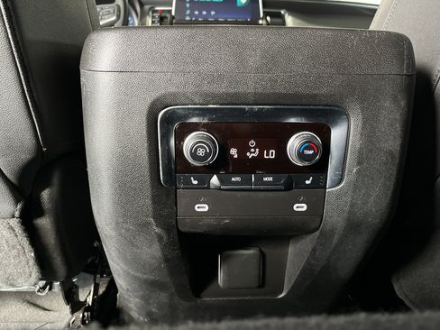 Used 2024 Chevrolet Tahoe RST w/ Sport Performance Package AWD/4WD image 17