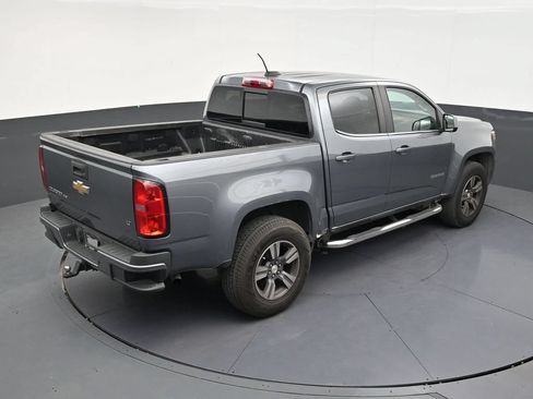 Used 2019 Chevrolet Colorado LT w/ LT Convenience Package RWD image 16