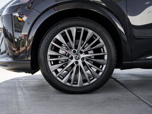 Used 2024 Lexus RX 350 w/ Convenience Package image 3