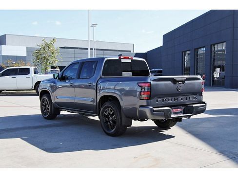 New 2026 Nissan Frontier SV w/ SV Convenience Package image 4