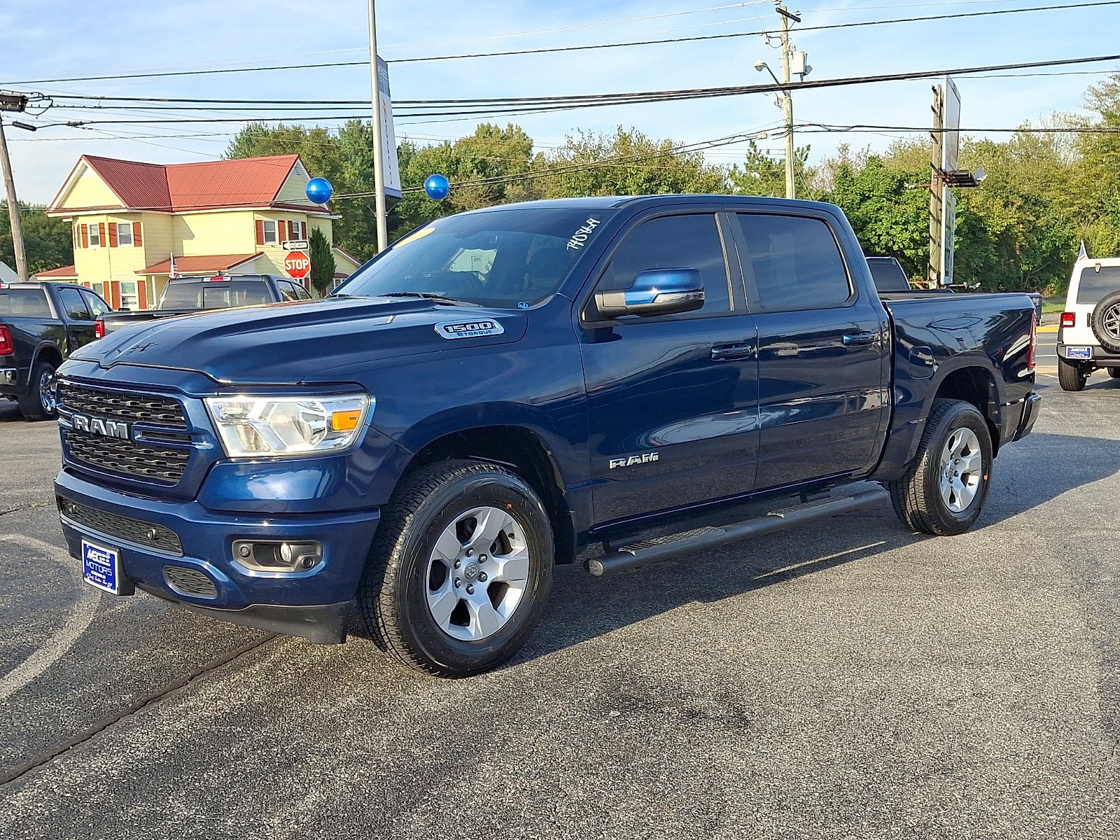 Used 2024 RAM 1500 Big Horn AWD/4WD image 3