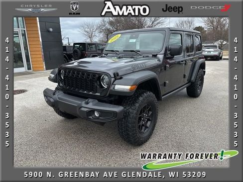 Used 2025 Jeep Wrangler Unlimited Sport AWD/4WD image 1