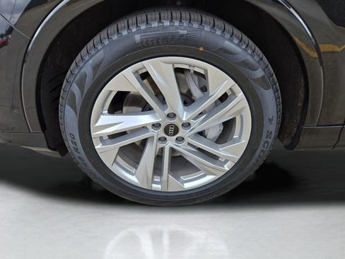 Used 2023 Audi Q7 3.0T Prestige w/ Prestige Package AWD/4WD image 29