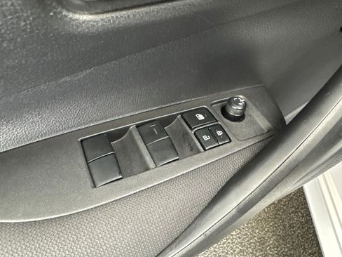 Used 2024 Toyota Corolla LE FWD image 35