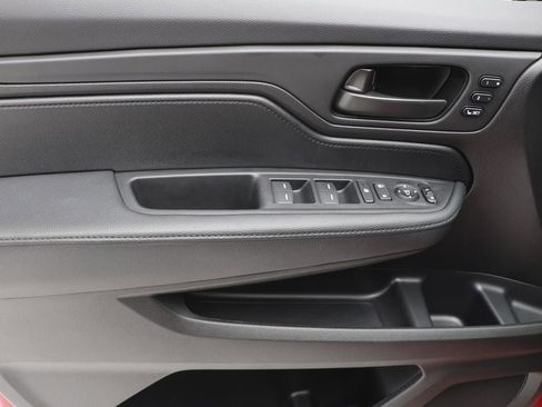 Used 2025 Honda Odyssey Sport-L image 14