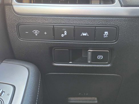 Used 2022 Hyundai Palisade SE image 27