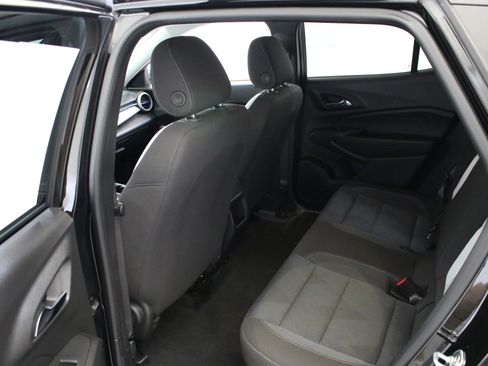 Used 2024 Chevrolet Trax LS FWD image 26
