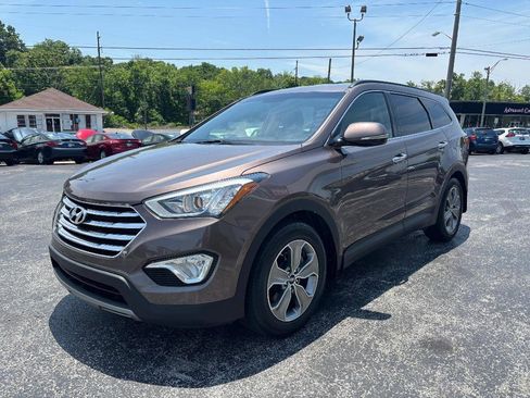 Used 2014 Hyundai Santa Fe GLS image 4