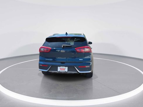 Used 2019 Kia Niro Touring FWD image 7