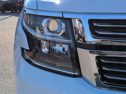 Used 2020 Chevrolet Tahoe Premier image 9