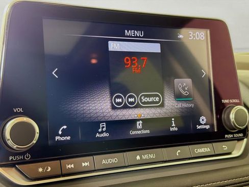 Certified 2023 Nissan Rogue SV w/ SV Premium B Package image 16