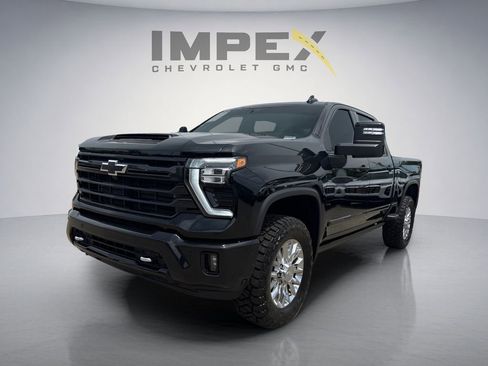 Used 2026 Chevrolet Silverado 2500 High Country w/ High Country Premium Package AWD/4WD image 7
