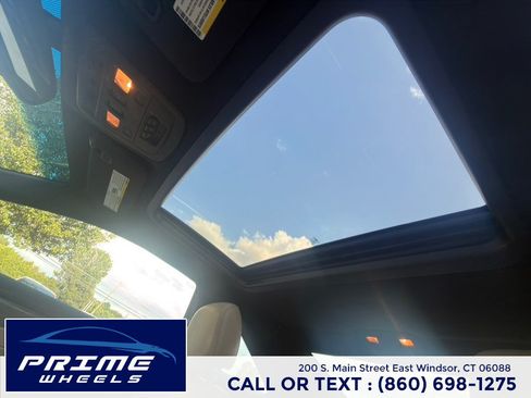 Used 2011 Cadillac CTS Performance AWD/4WD image 17