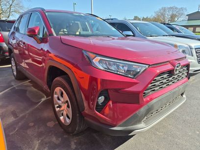 Used 2019 Toyota RAV4 LE w/ All Weather Liner Package