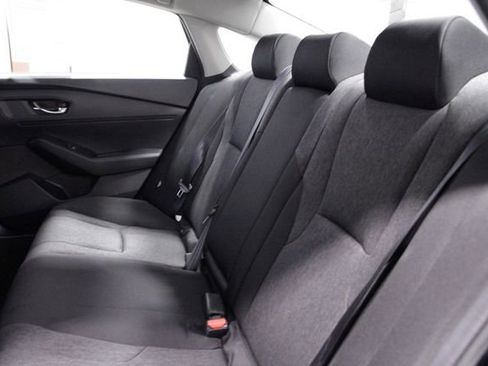 Certified 2024 Honda Accord EX image 21