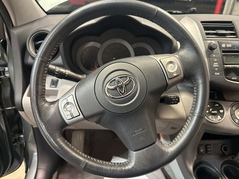 Used 2008 Toyota RAV4 Limited w/ Tow Prep Pkg AWD/4WD image 18