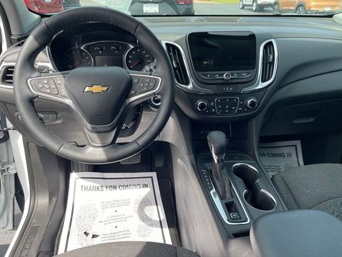 Used 2023 Chevrolet Equinox LT FWD image 13