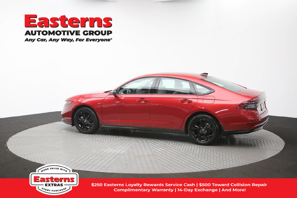 Used 2025 Honda Accord SE image 62