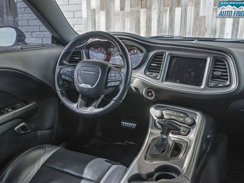 Used 2017 Dodge Challenger R/T Plus RWD image 15