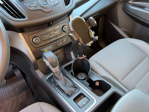 Used 2017 Ford Escape S image 14