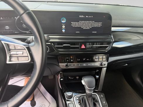 Certified 2024 Kia Seltos S AWD/4WD image 12