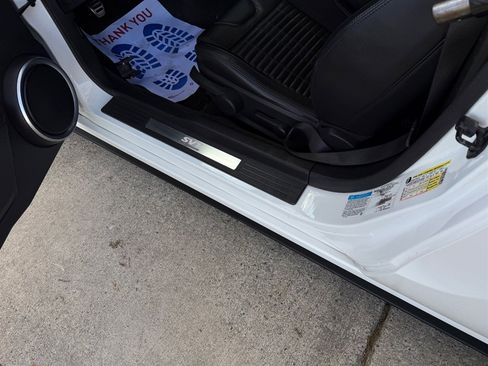 Used 2013 Ford Mustang Shelby GT500 image 43