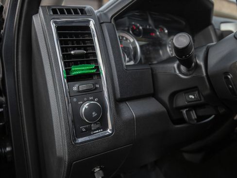 Used 2017 RAM 2500 Laramie image 18