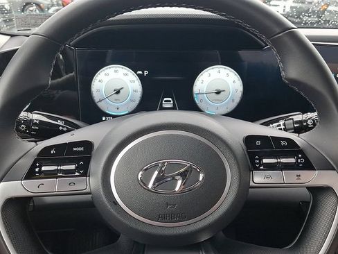 Used 2023 Hyundai Elantra SEL w/ Convenience Package FWD image 20