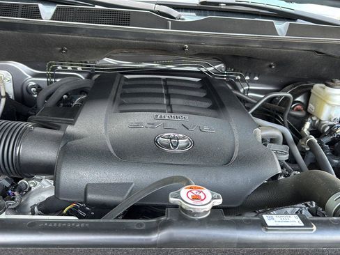 Used 2020 Toyota Tundra SR5 image 28