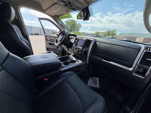 Used 2018 RAM 2500 Laramie AWD/4WD image 13