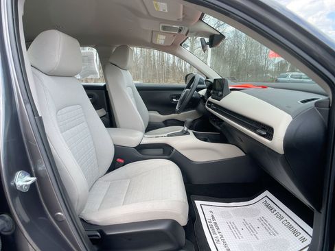 Certified 2024 Honda HR-V LX image 25