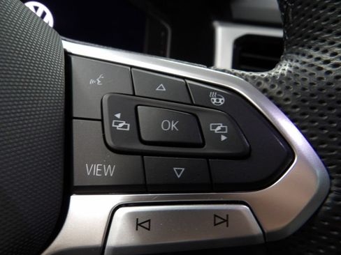 Used 2023 Volkswagen Atlas SEL R-Line AWD/4WD image 48