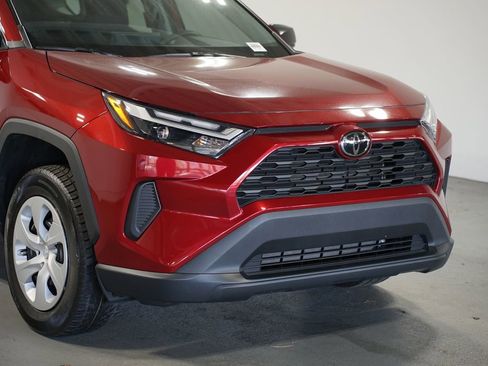 Certified 2024 Toyota RAV4 LE image 4