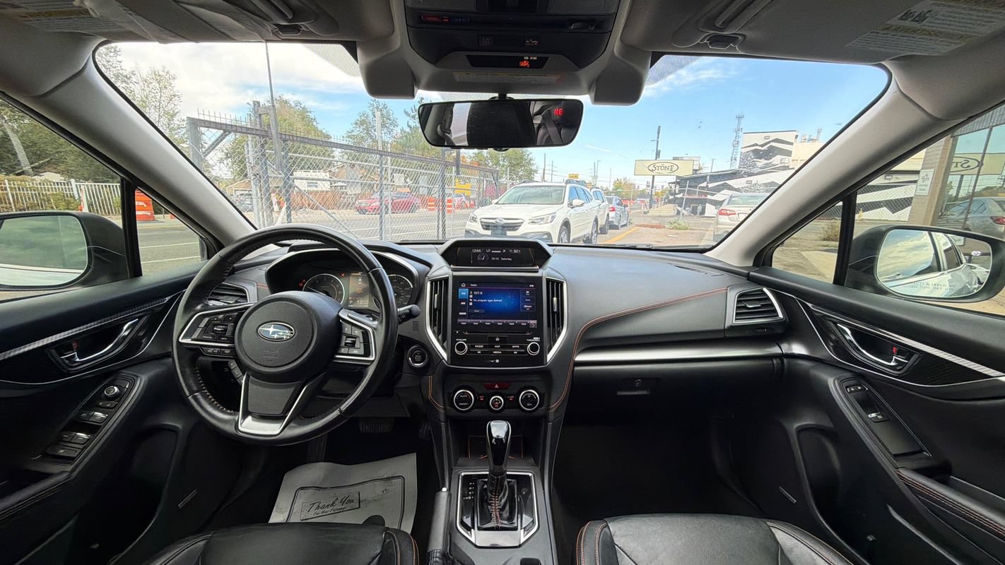 Used 2019 Subaru Crosstrek 2.0i Limited w/ Moonroof Package w/Navigation AWD/4WD image 17