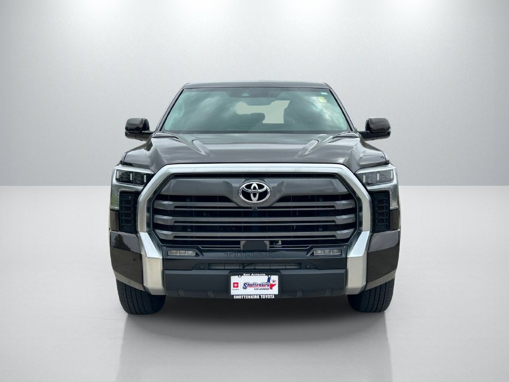 Used 2024 Toyota Tundra Limited AWD/4WD image 2
