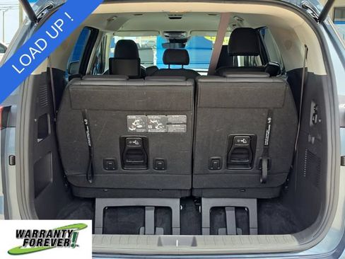 Used 2024 Kia Carnival SX FWD image 6