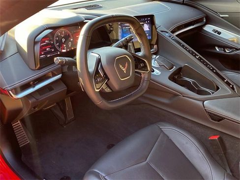 Used 2024 Chevrolet Corvette Stingray image 8